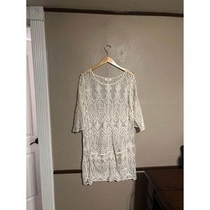 NWT. Small/Medium Sheer Umgee Lace Top.